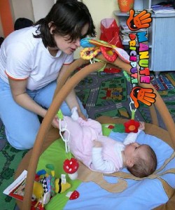 jocuri bebelusi_Geta_Geta_roata_bicicleta